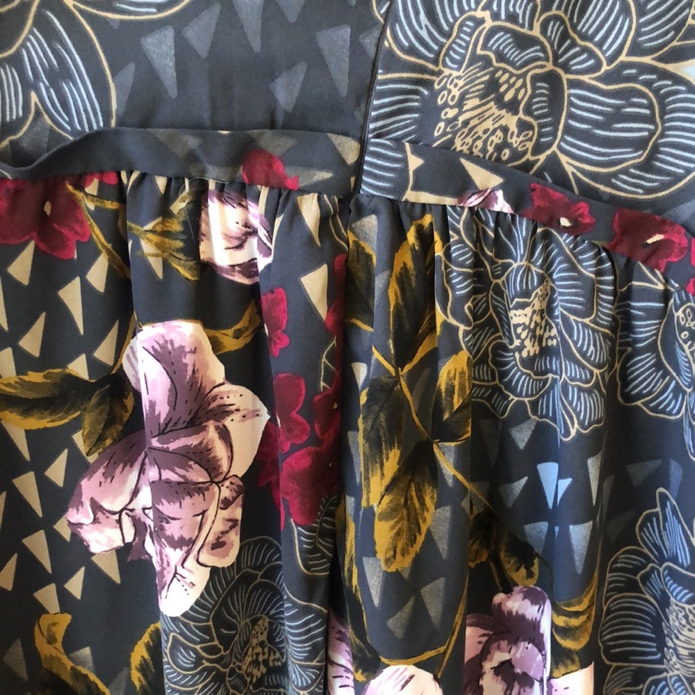 EVERLY High Neck Halter Midi Floral Dress Size Large - Picture 3 of 15